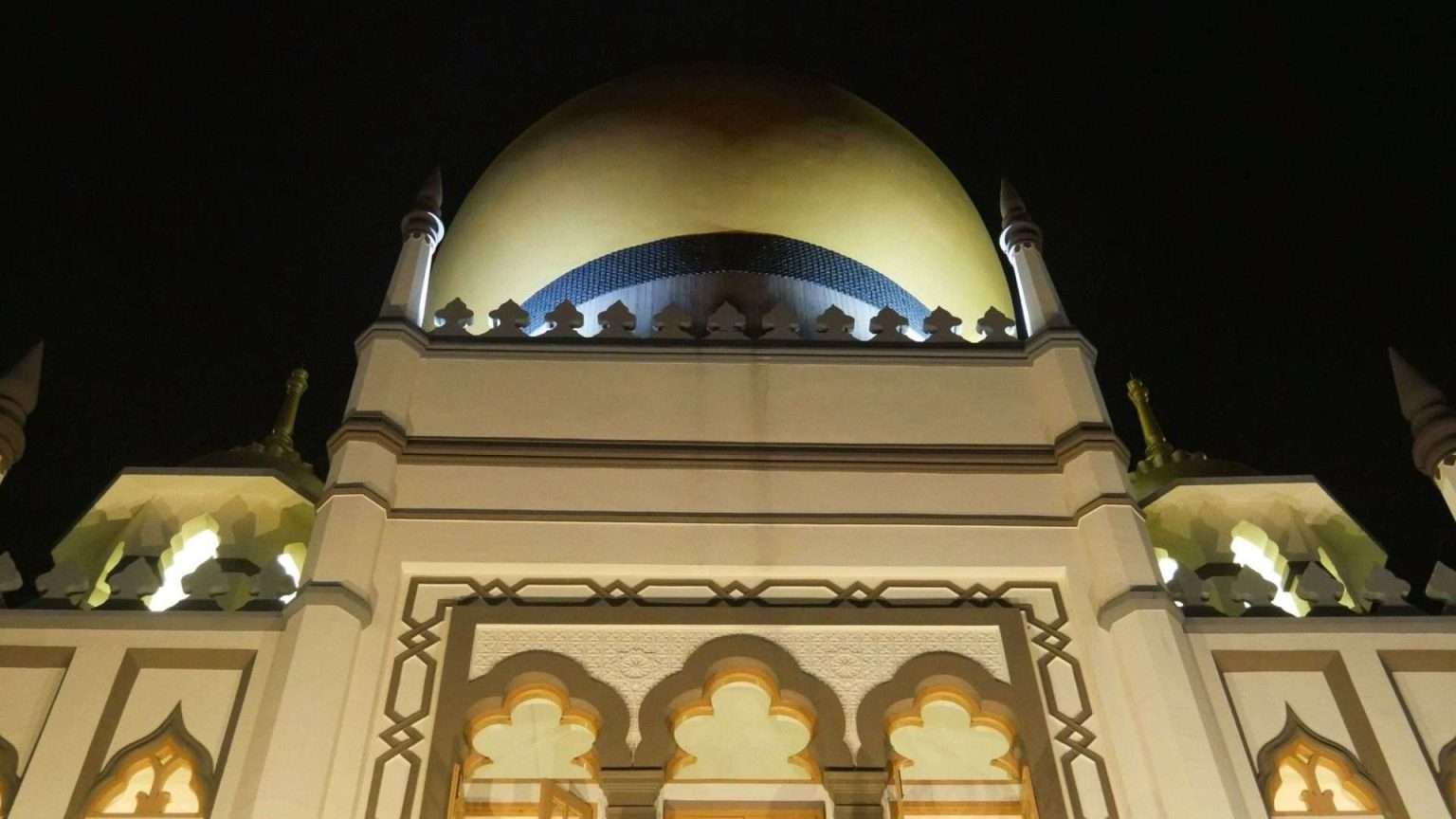 sultan mosque masjid singapore arab street dome