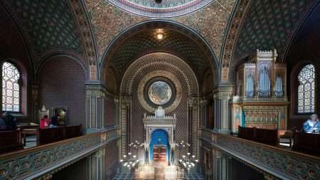 spanish synagogue prague czech moorish revival
